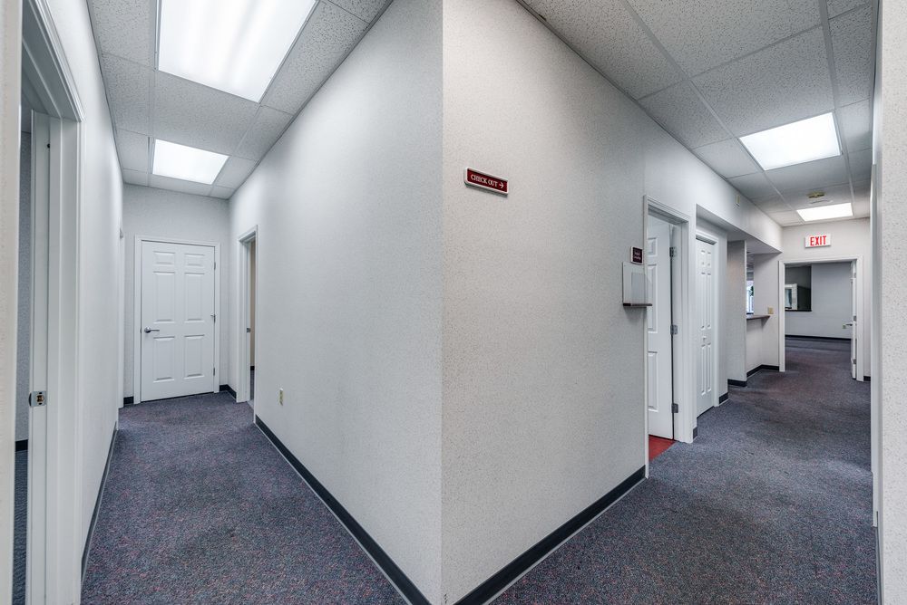 Surgery Center: 1059 Neal St, Cookeville, TN 38501